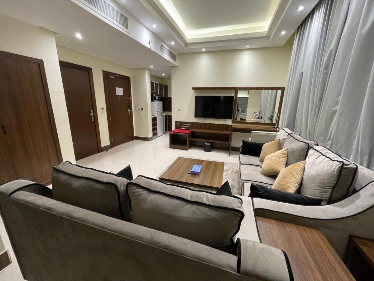 شقة فاخرة بالخبر- حي الحمراء Luaran gambar